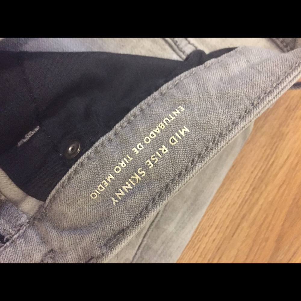 Target Universal Thread Jeans - Picture 4 of 5